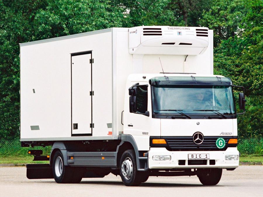  Mercedes-Benz Atego 1223 1998 года  (фото 3 из 3)
